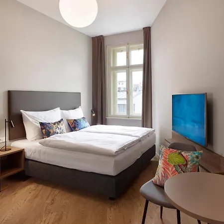 Apart Otel Franz By Zeitraum