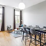 Franz By Zeitraum 4* Prague